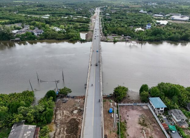 ประกาศประชาสัมพันธ์: การเบี่ยงการจราจรชั่วคราวเพื่อก่อสร้างสะพานข้ามแม่น้ำปากพนัง ทางหลวงหมายเลข 4013